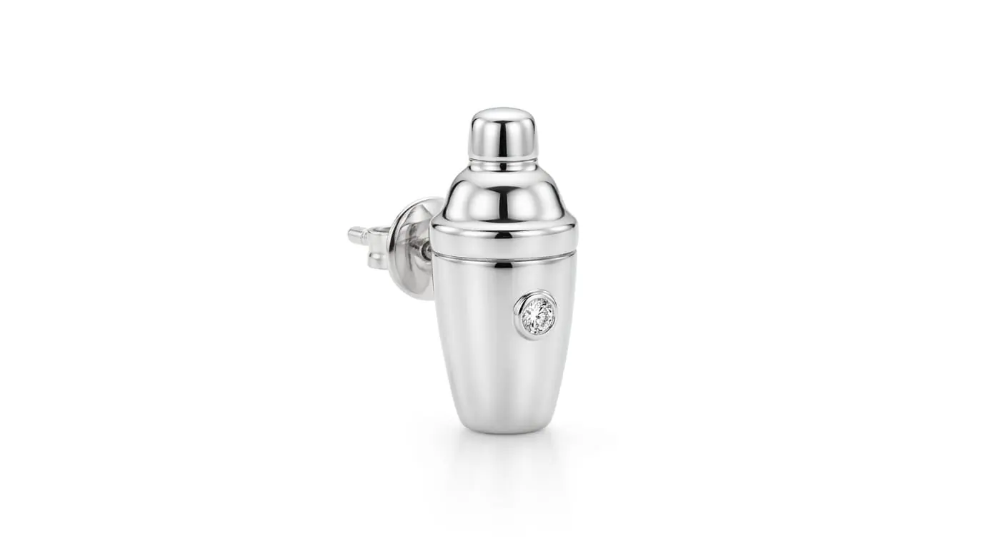Cocktail shaker stud earring in white metal